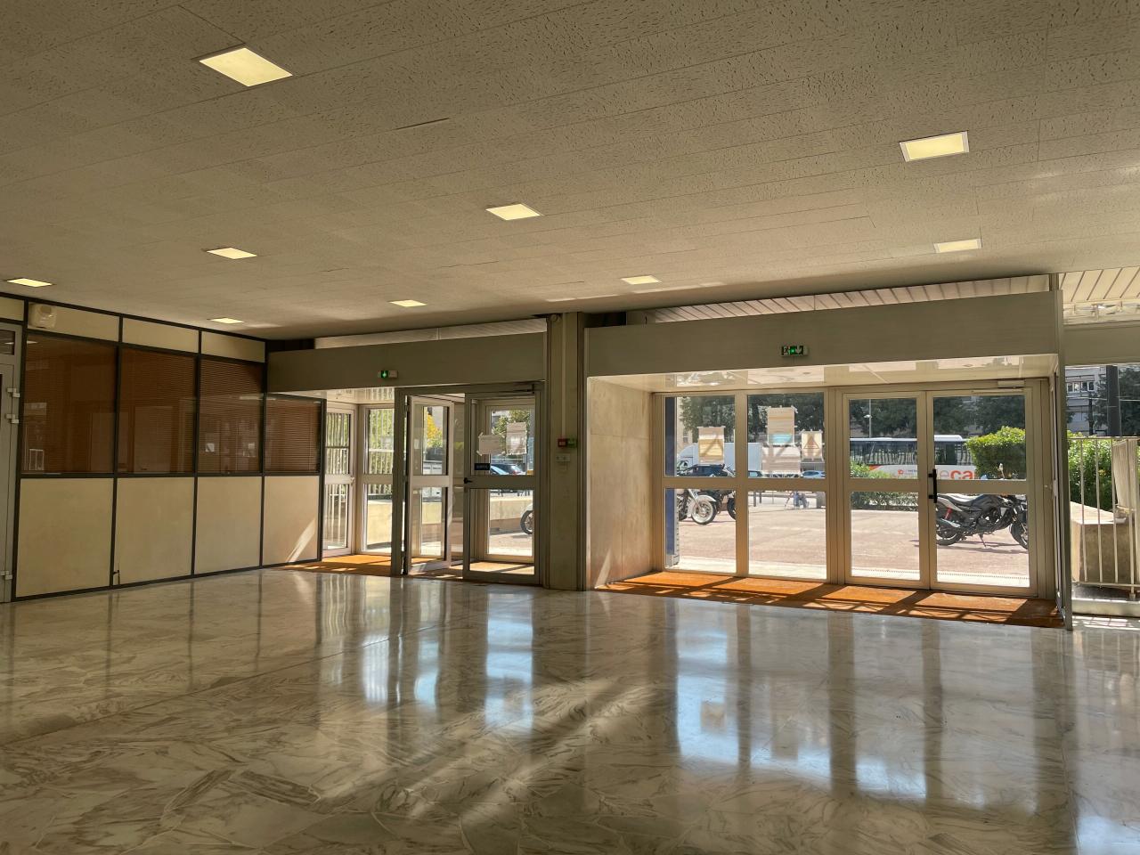 Bureau Marseille 800m² Vente bureau Marseille Bouches-du-Rhône OVBUR2534107 2